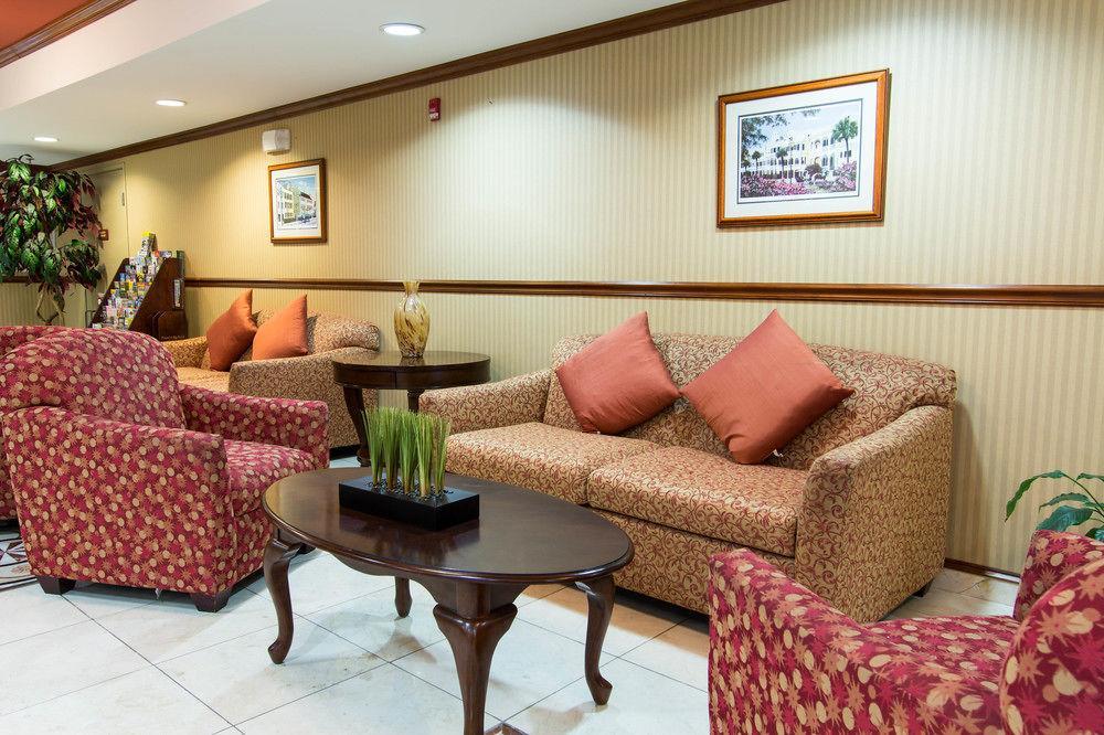 Comfort Inn & Suites Airport Convention Center North Charleston Exteriér fotografie