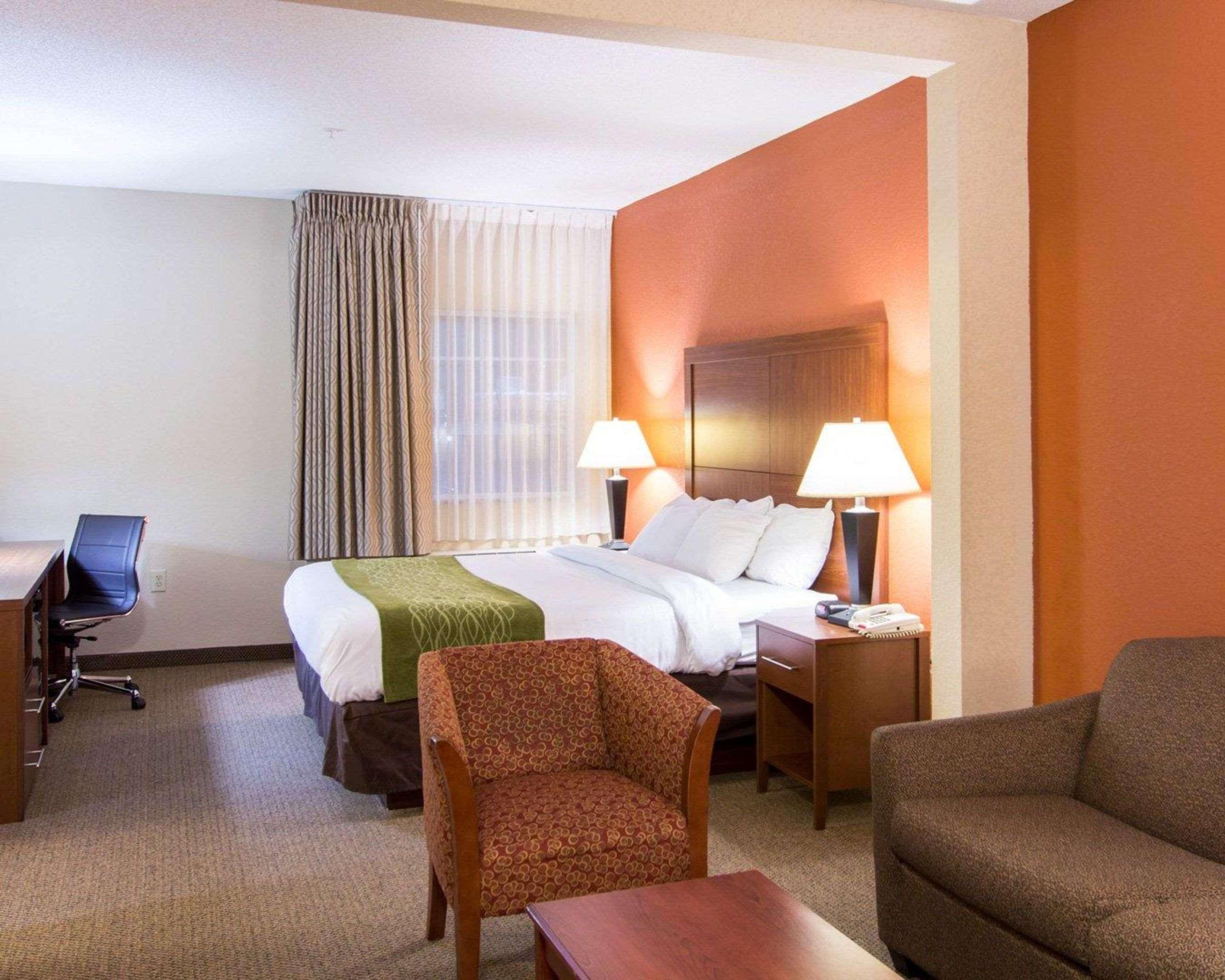 Comfort Inn & Suites Airport Convention Center North Charleston Exteriér fotografie