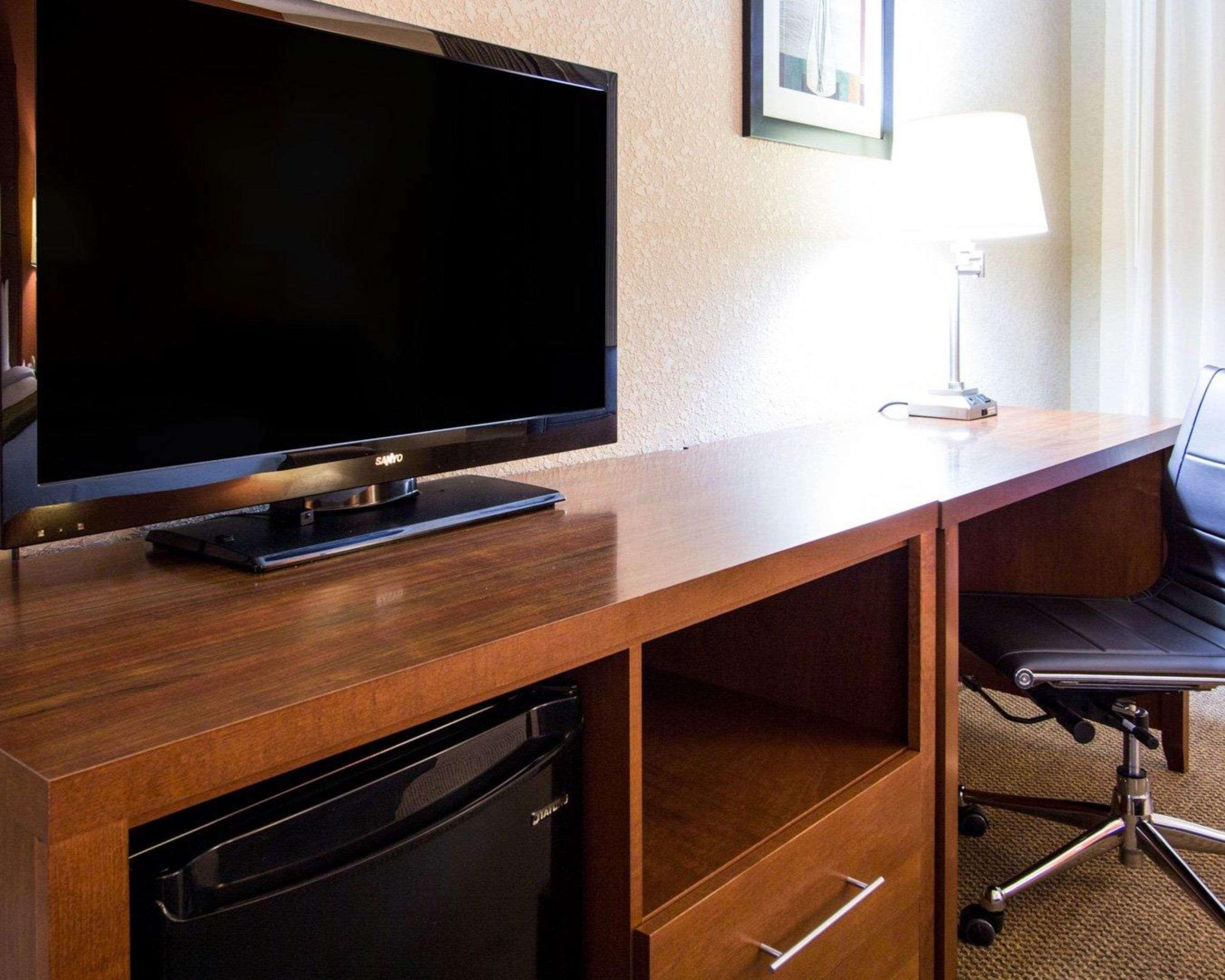 Comfort Inn & Suites Airport Convention Center North Charleston Exteriér fotografie