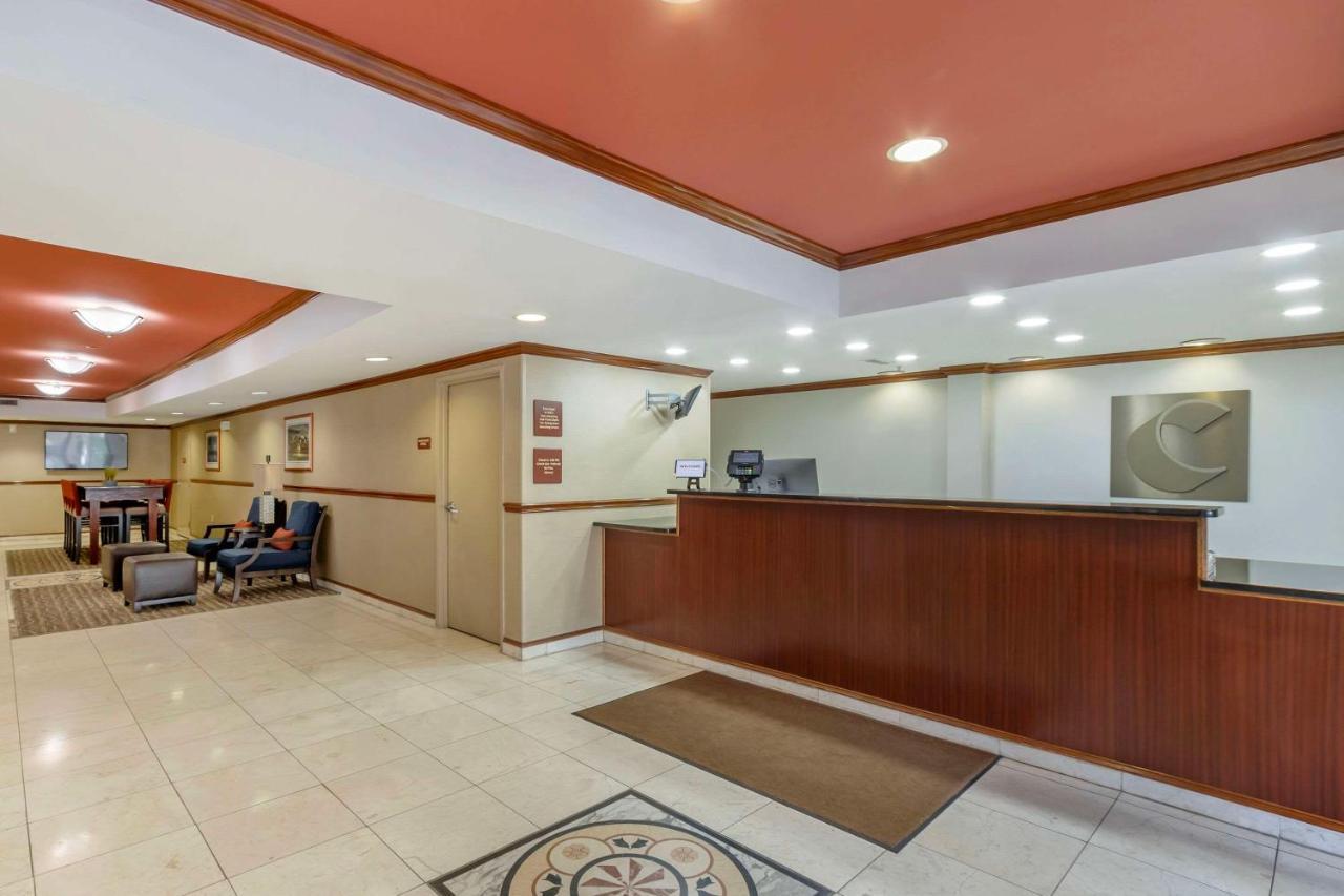Comfort Inn & Suites Airport Convention Center North Charleston Exteriér fotografie